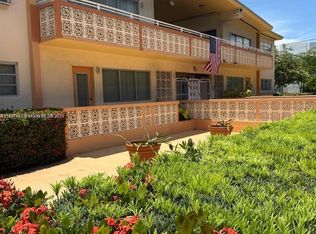 1060 Pennsylvania Ave APT 18, Miami Beach, FL 33139