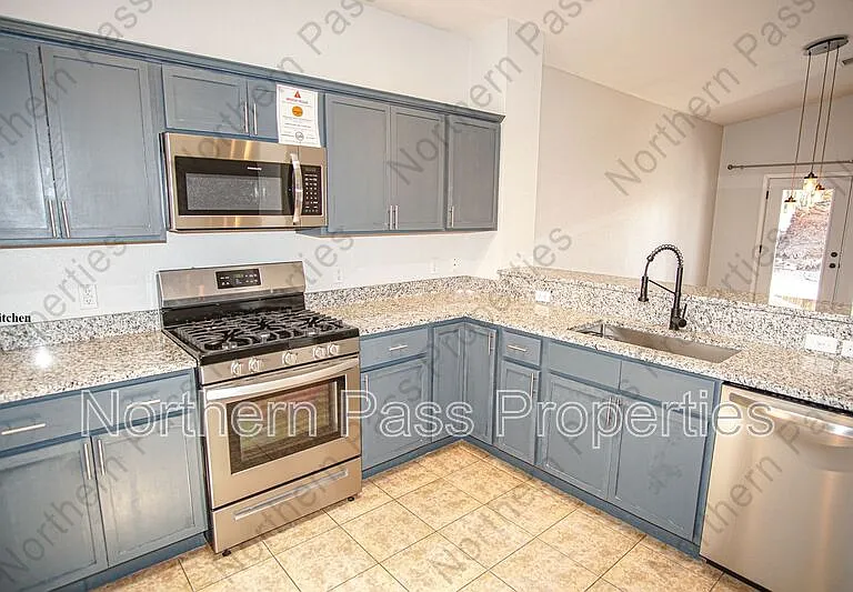 5902 Redstone Mesa Ct — Photo 8
