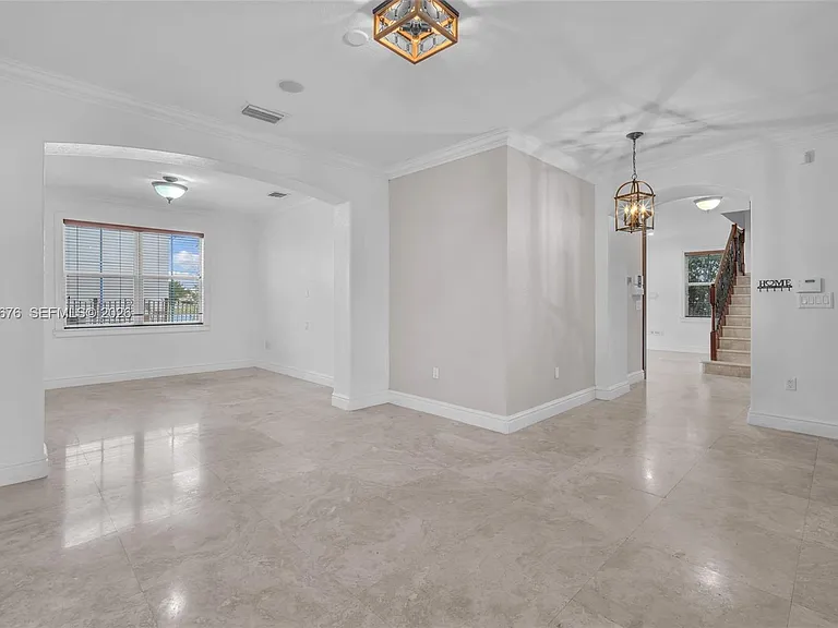 2155 SW 156th Ct — Photo 14