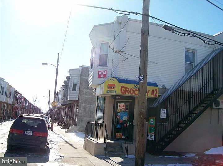 1st image of 4056 N Darien St