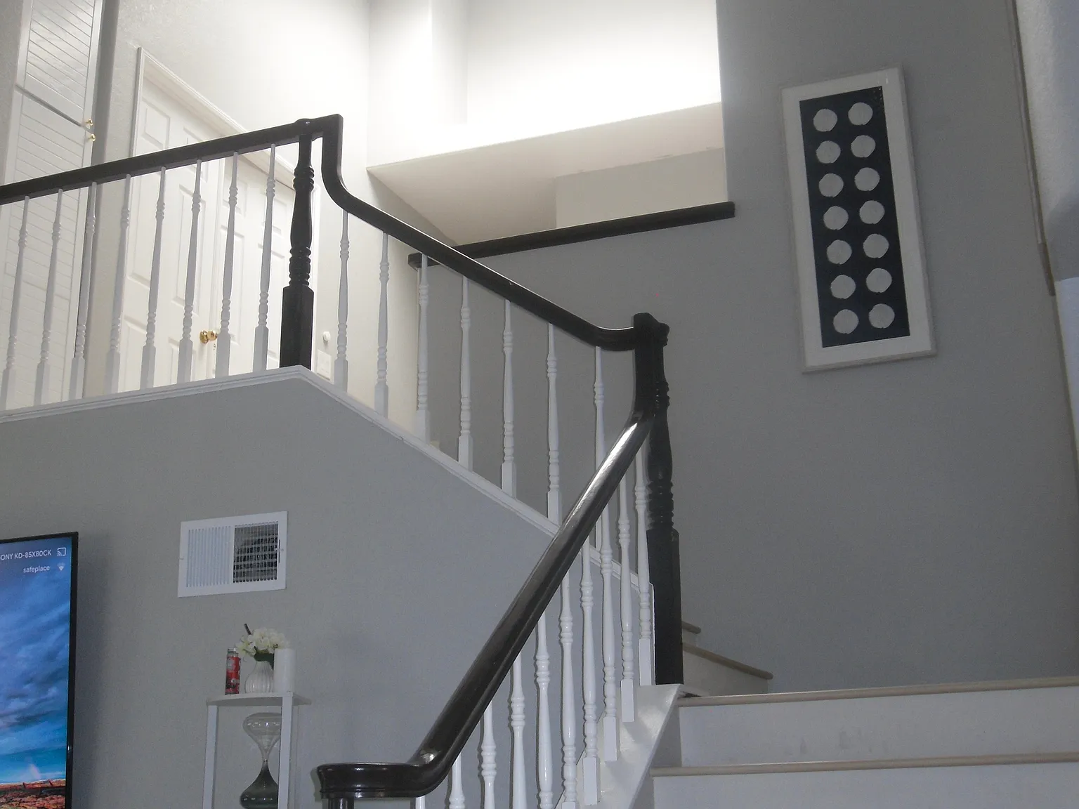4 bed, 2.5 bath, 2608 sqft, $6,000 — Photo 3