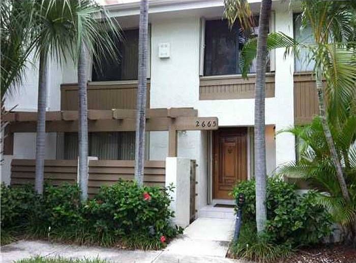 1st image of 2665 NE 164th St #41