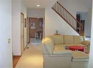 5th image of 5339 Wilshire Park Dr