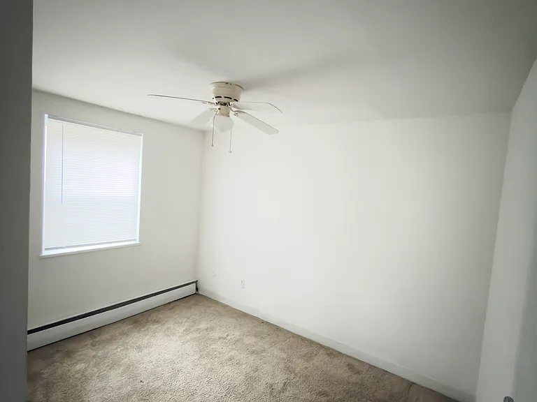 644 Stinchcomb Dr — Photo 12