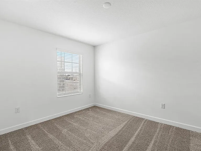 3053 Ella Way — Photo 26