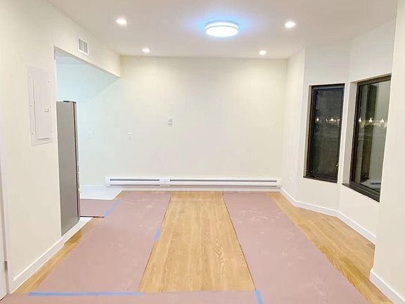 2nd image of 4535 Francis Lewis Blvd Floor 1