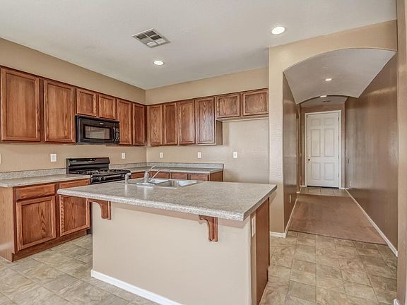 5th image of 18061 W Vogel Ave
