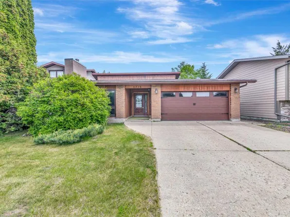 5713 NW 34th St, Lloydminster, AB T9V 1Z8