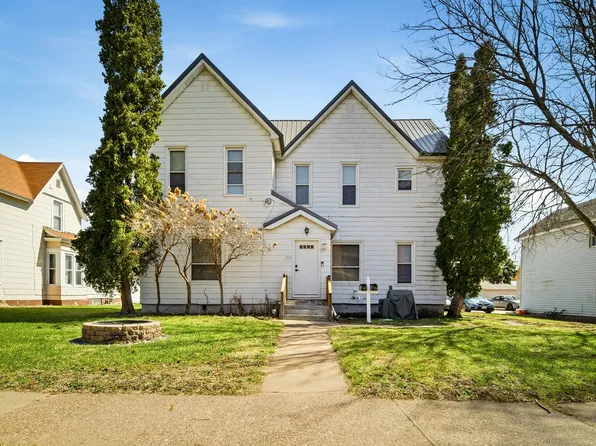 1715 Babcock Street 1 & #1/2, Eau Claire, WI 54703