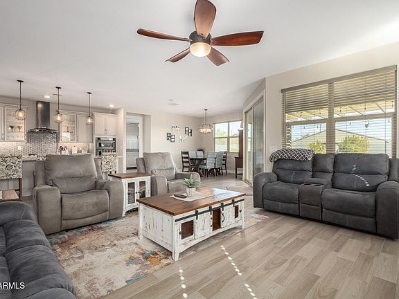 3rd image of 8729 N 185th Avenue