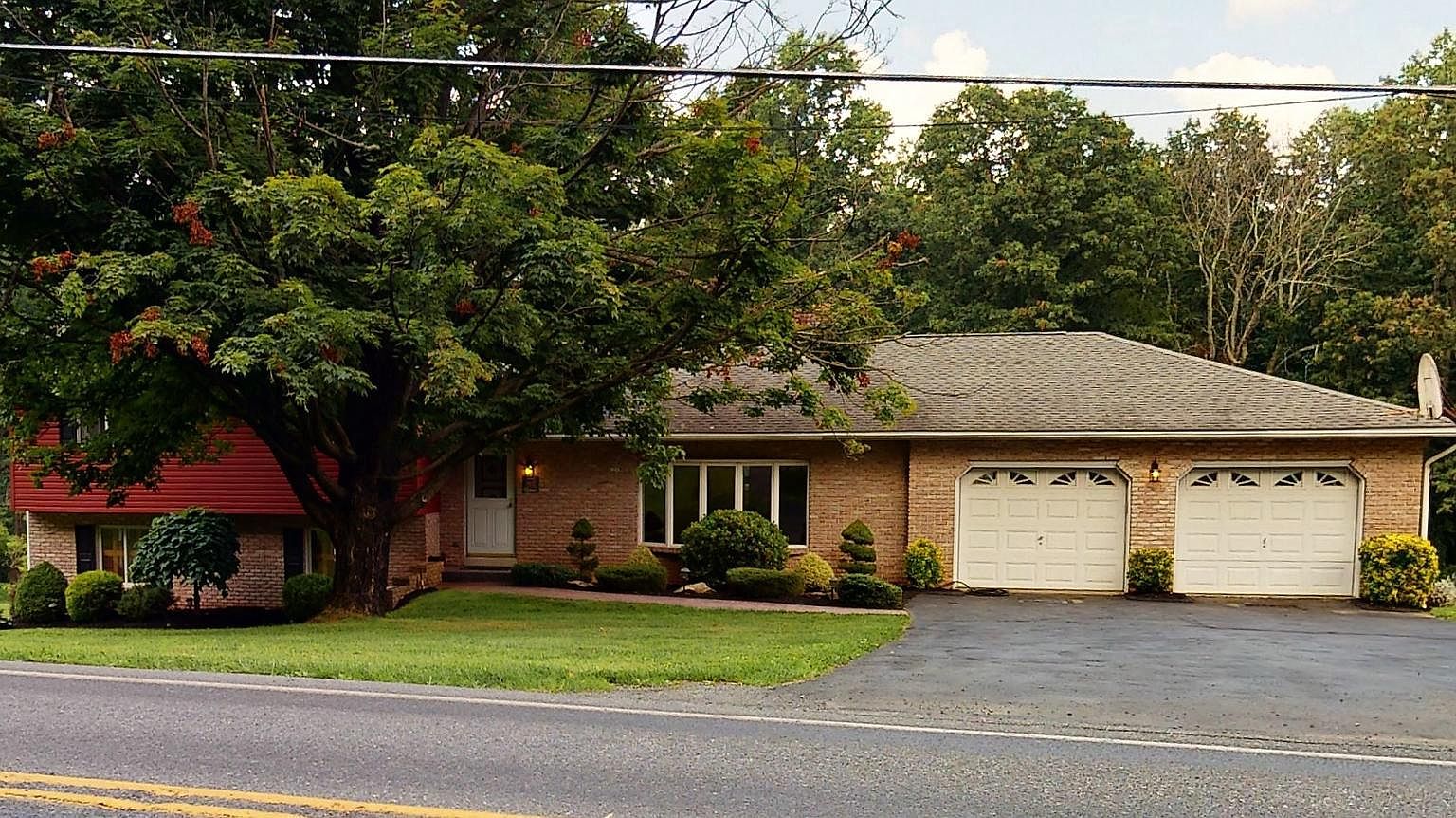 813 Huffs Church Rd, Alburtis, PA 18011 Zillow