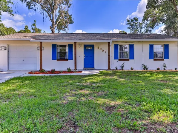 8601 W Longfellow St, Homosassa, FL 34448