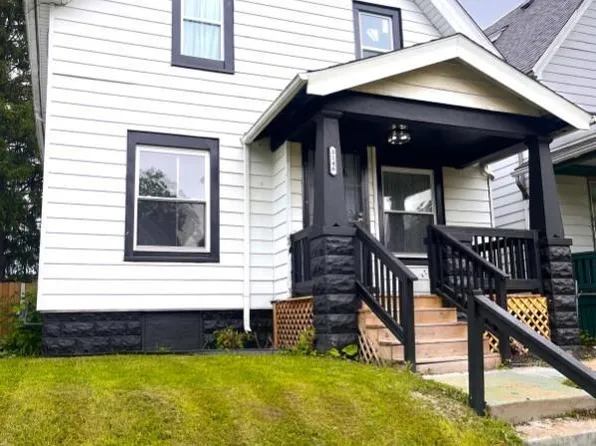 3146 North 15th STREET, Milwaukee, WI 53206