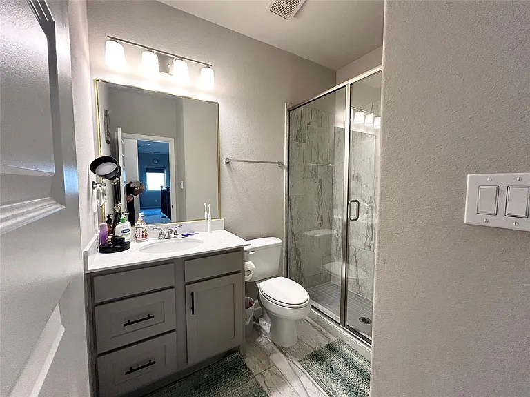 18531 Wolf Mountain Ln — Photo 19