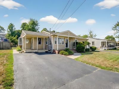 257 Lawrence St, New Bedford, MA, 02745