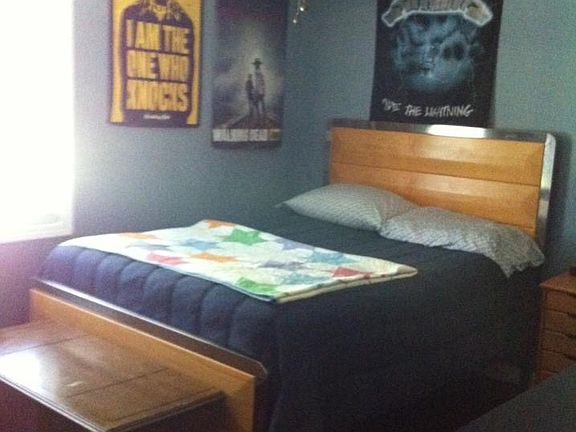 2nd image of 10 Shady Wood Ln