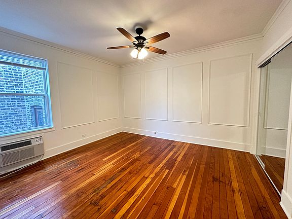 3rd image of 755 W Cornelia Ave #0