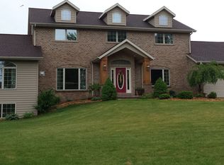 2170 Hawthorne Heights Dr, De pere, WI 54115