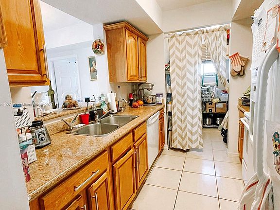 2nd image of 4242 NW 2nd St APT 614