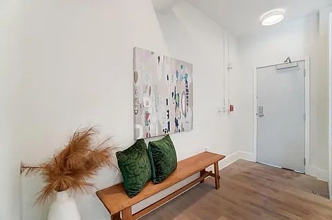 4th image of 33 E Court St #401