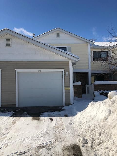 1st image of 110 N Waterford Dr