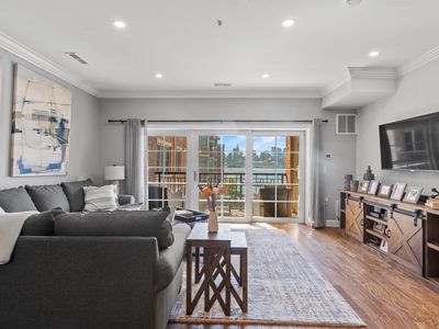 22 Avenue At Port Imperial APT 417, West New York, NJ, 07093