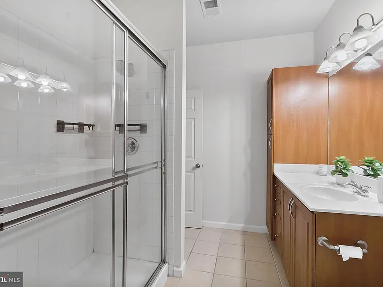 12925 Centre Park Cir #301 — Photo 14