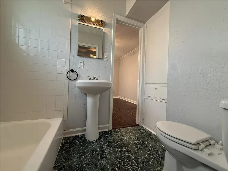 2003 McClendon St #1 — Photo 8