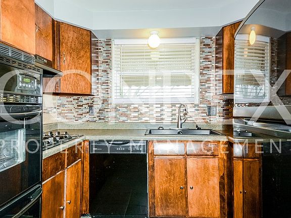 4th image of 11518 Withersfield Dr