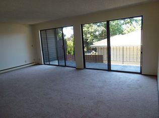 104 N 104th St #203, Seattle, WA 98133