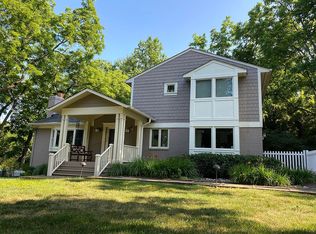 6508 Old Farm Ct, Rockville, MD 20852