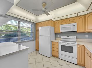 3002 Portofino Isle APT J2, Pompano Beach, FL 33066