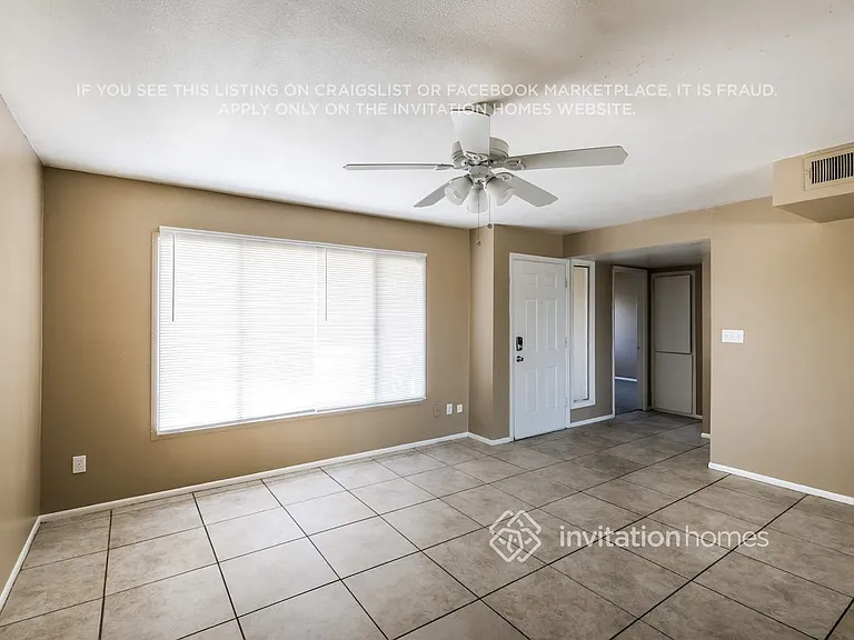 3410 N 90th Dr — Photo 6