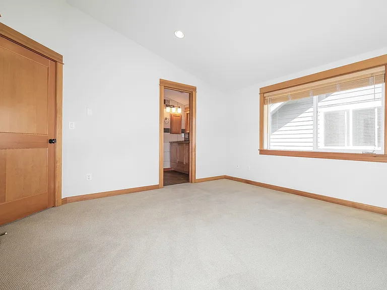 9128 45th Ave SW #A — Photo 12