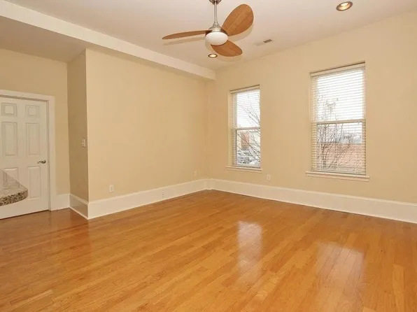 35 Luck Ave SW APT A, Roanoke, VA 24011