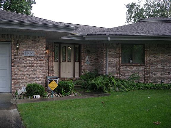 2nd image of 185 Hawthorne Dr