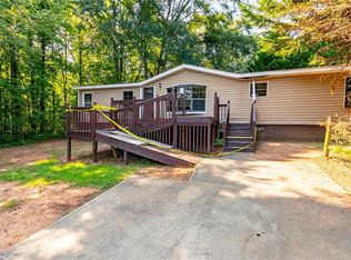 219 Lynn Rd, Bethlehem, GA 30620