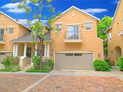 30 Burlingame, Irvine, CA, 92602