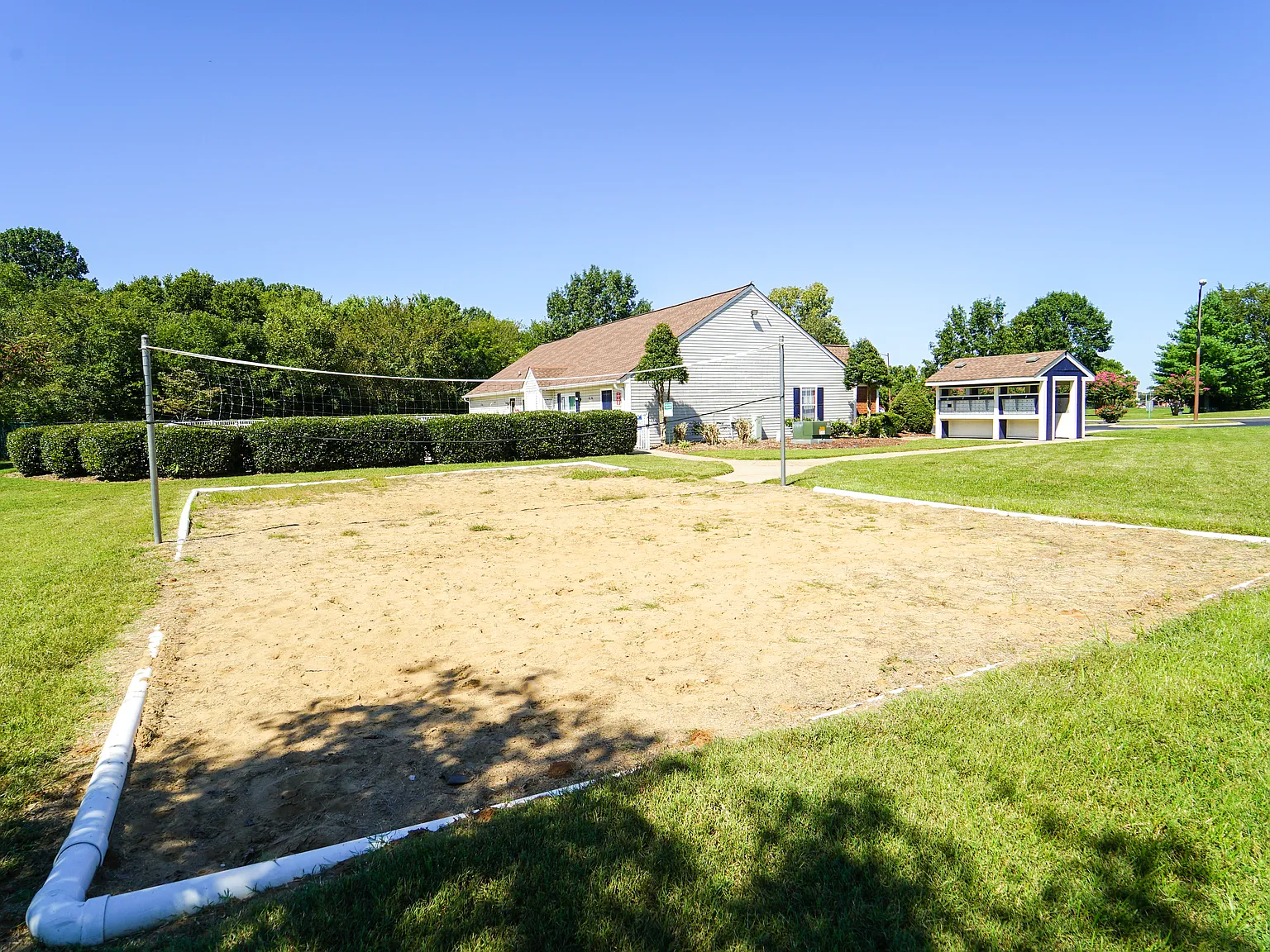 Rollingwood Apartments — Photo 3