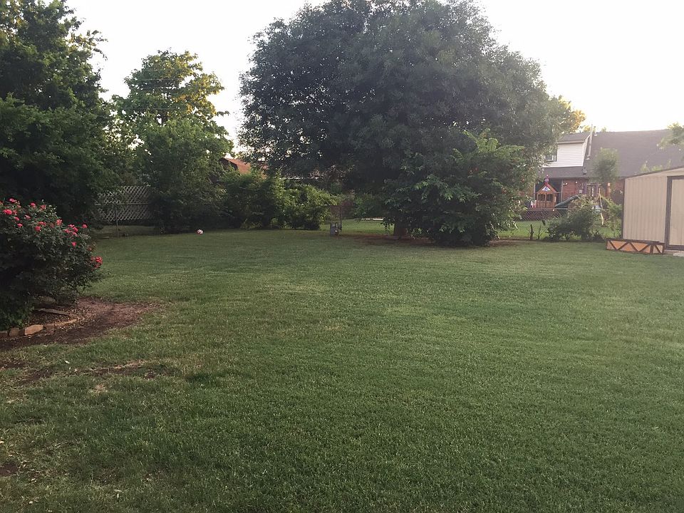 2nd image of 4219 N Barr Ave