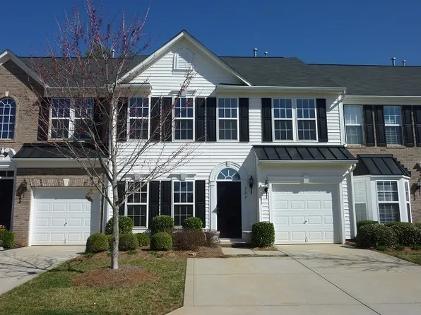 127 Snead Rd, Fort Mill, SC 29715