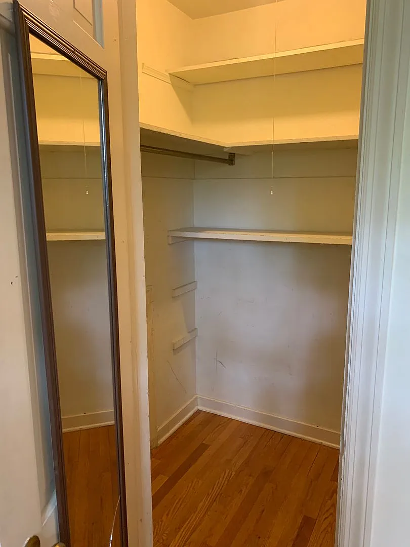 5711 Howe St / 825 S Negley Ave — Photo 2