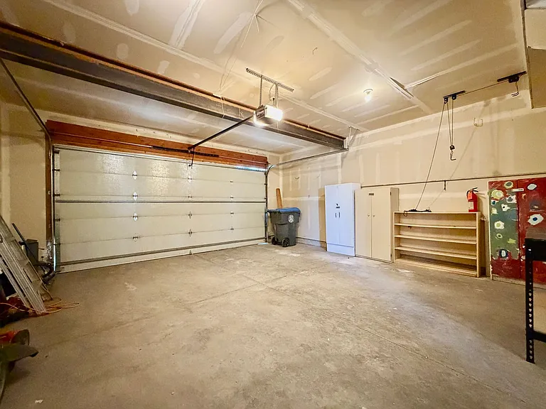 4608 Garnet Way — Photo 18