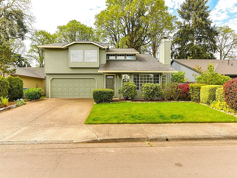 3 bed, 2.5 bath, 1590 sqft, $2,895 — Photo 1