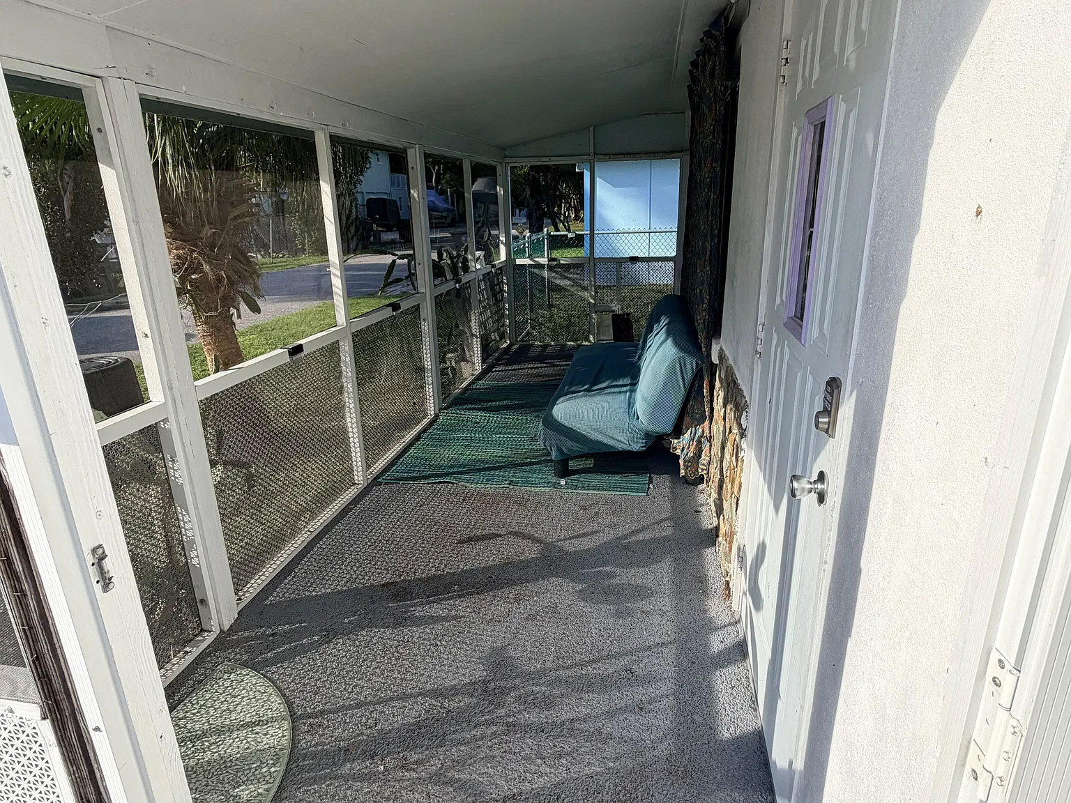 1 bed, 600 sqft, $2,400 — Photo 2