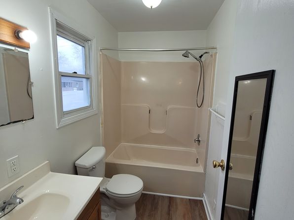 315A E Elm St