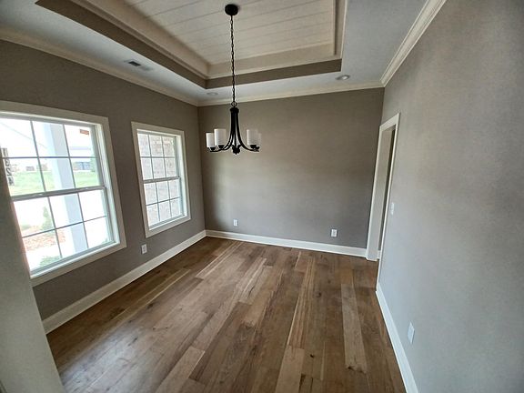 4th image of 1324 Knightsbridge Cir