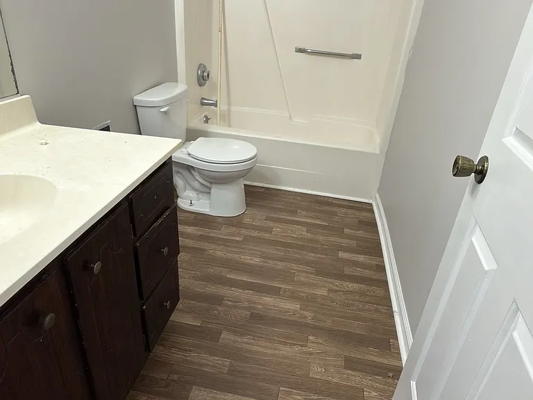 1448 Bailey Cir — Photo 3