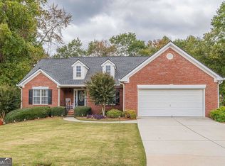 2687 Links Overlook Dr, Dacula, GA 30019