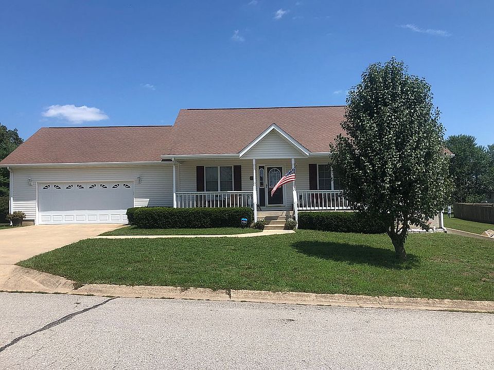 1st image of 14 Westwood Dr